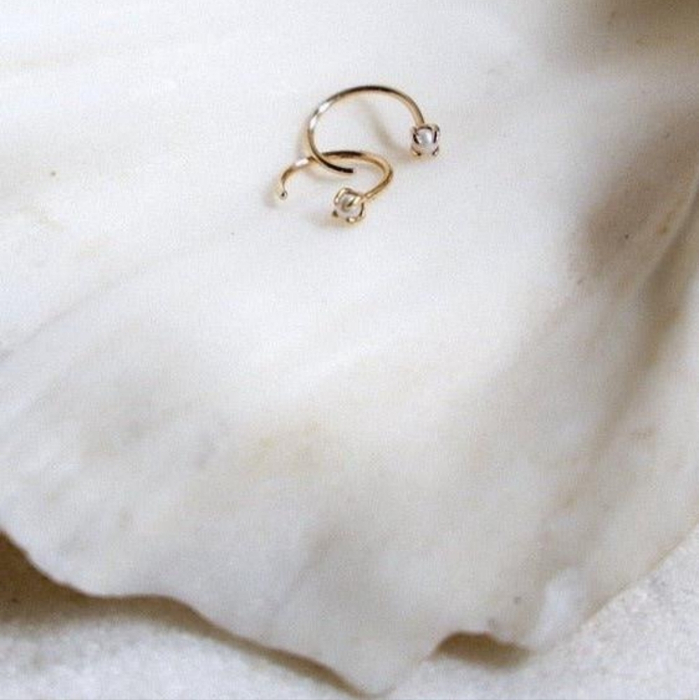 Maris Pearl and Co. Pearl Hook Earring